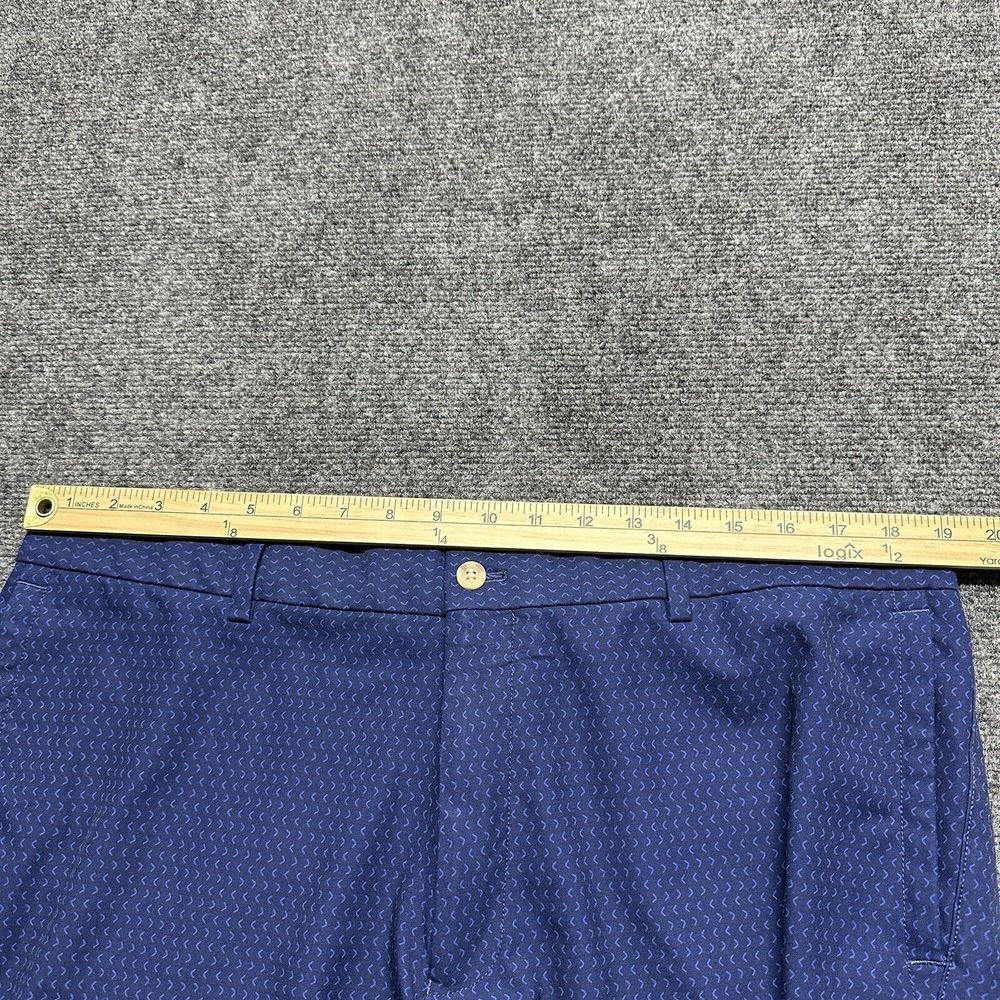 Peter Millar Crown Sport Shorts Mens 38 Blue Geometric AOP Golf Performance - Picture 9 of 11